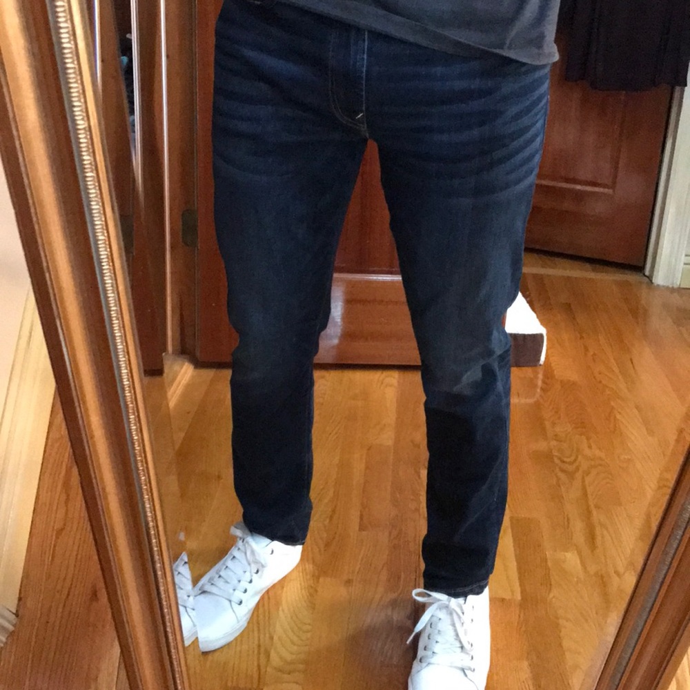 American Eagle- Next level flex jeans size 34/32